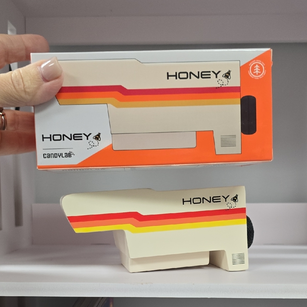 NIB Candylab Honey Toy Trailer Connecta To Candylab Longhorn Trucks